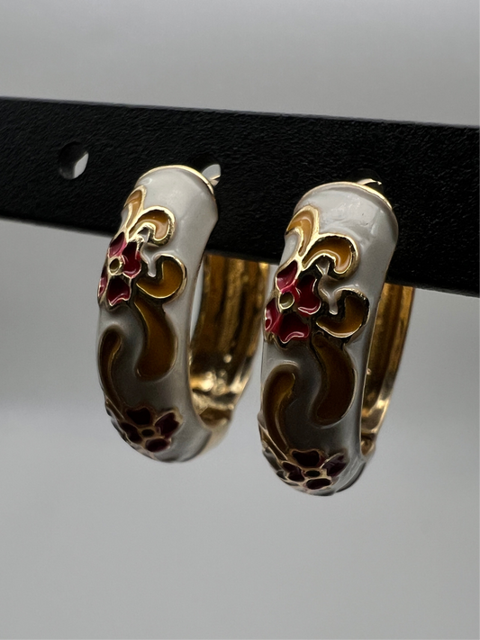 Eden Hoops – Ivory Blossom