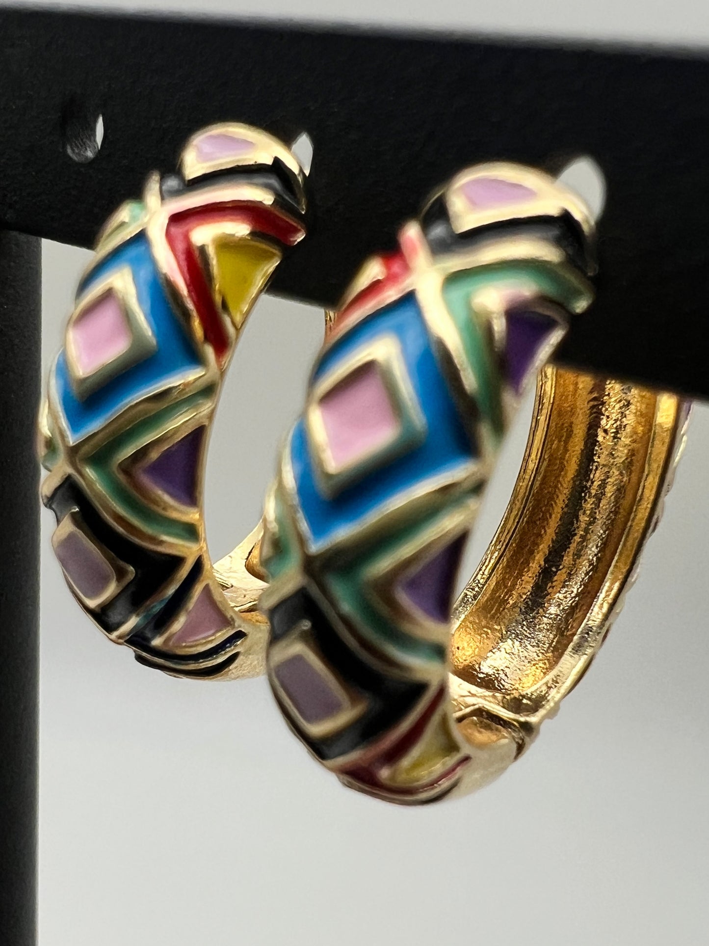 Eden Hoops – Kaleidoscope Flora