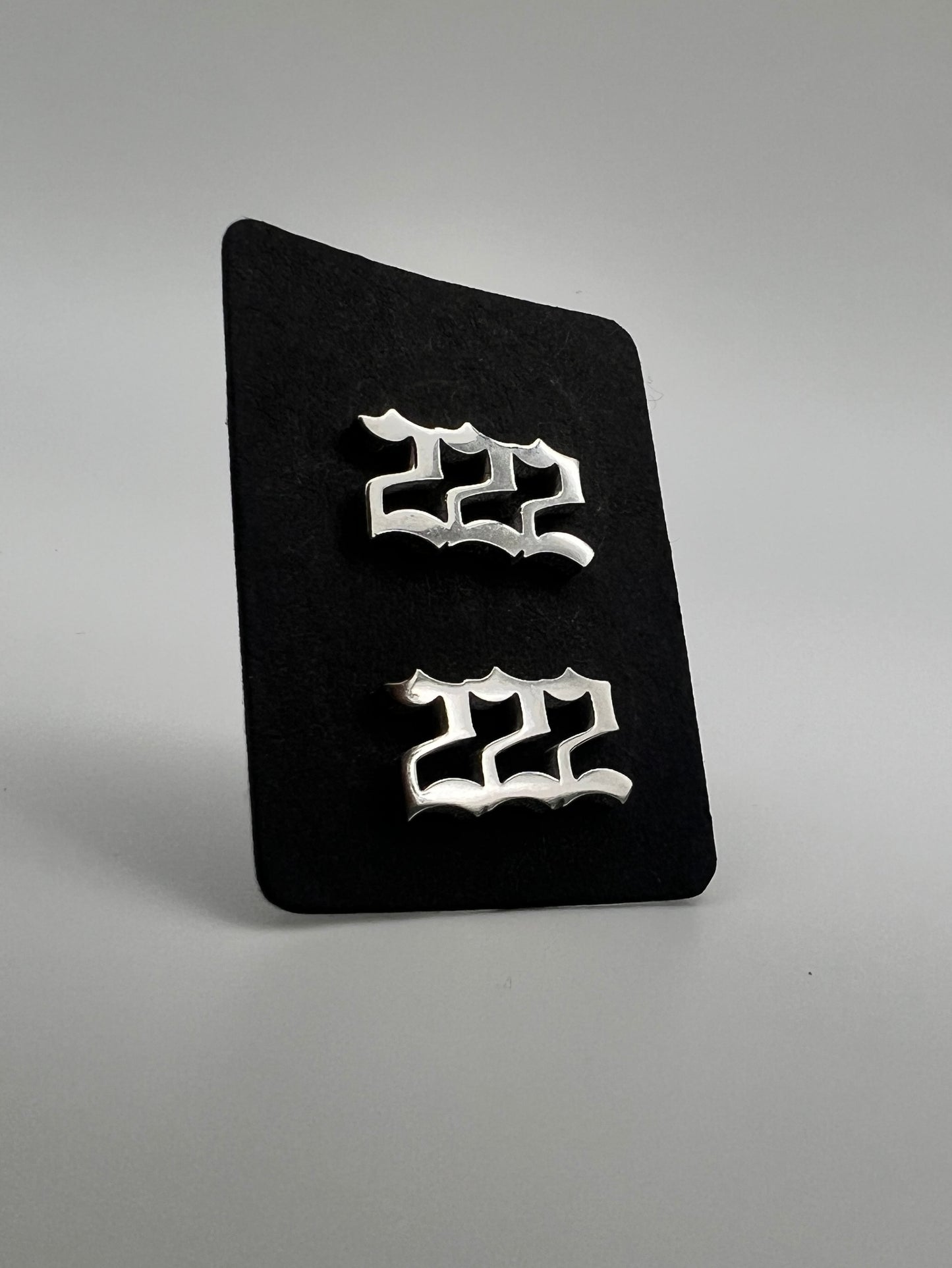 Divine Digits: 222 - Balance & Alignment