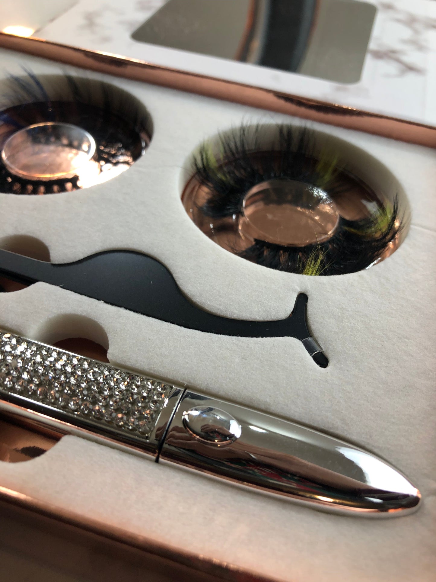 EYE SLAY KIT.