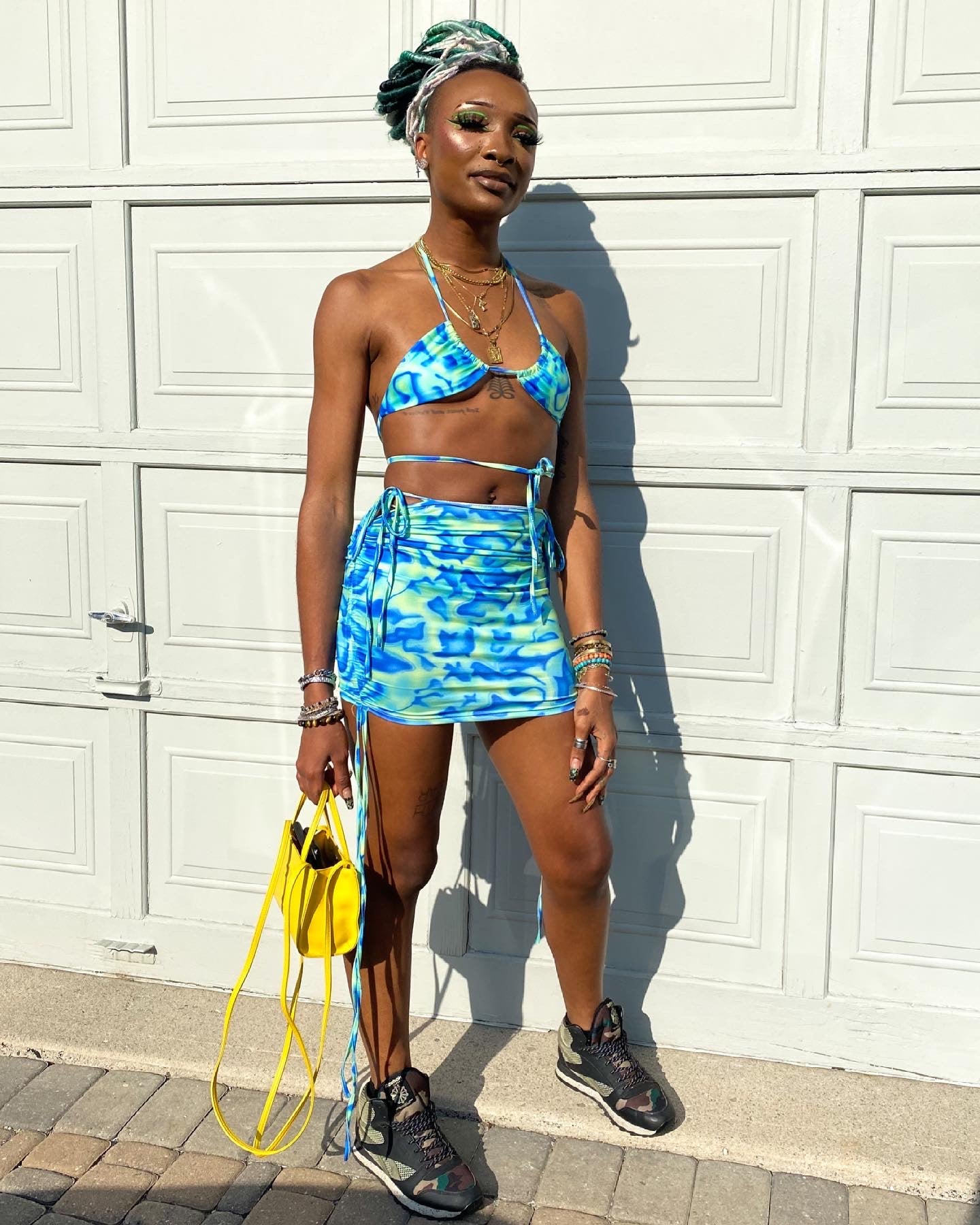 AZURE.