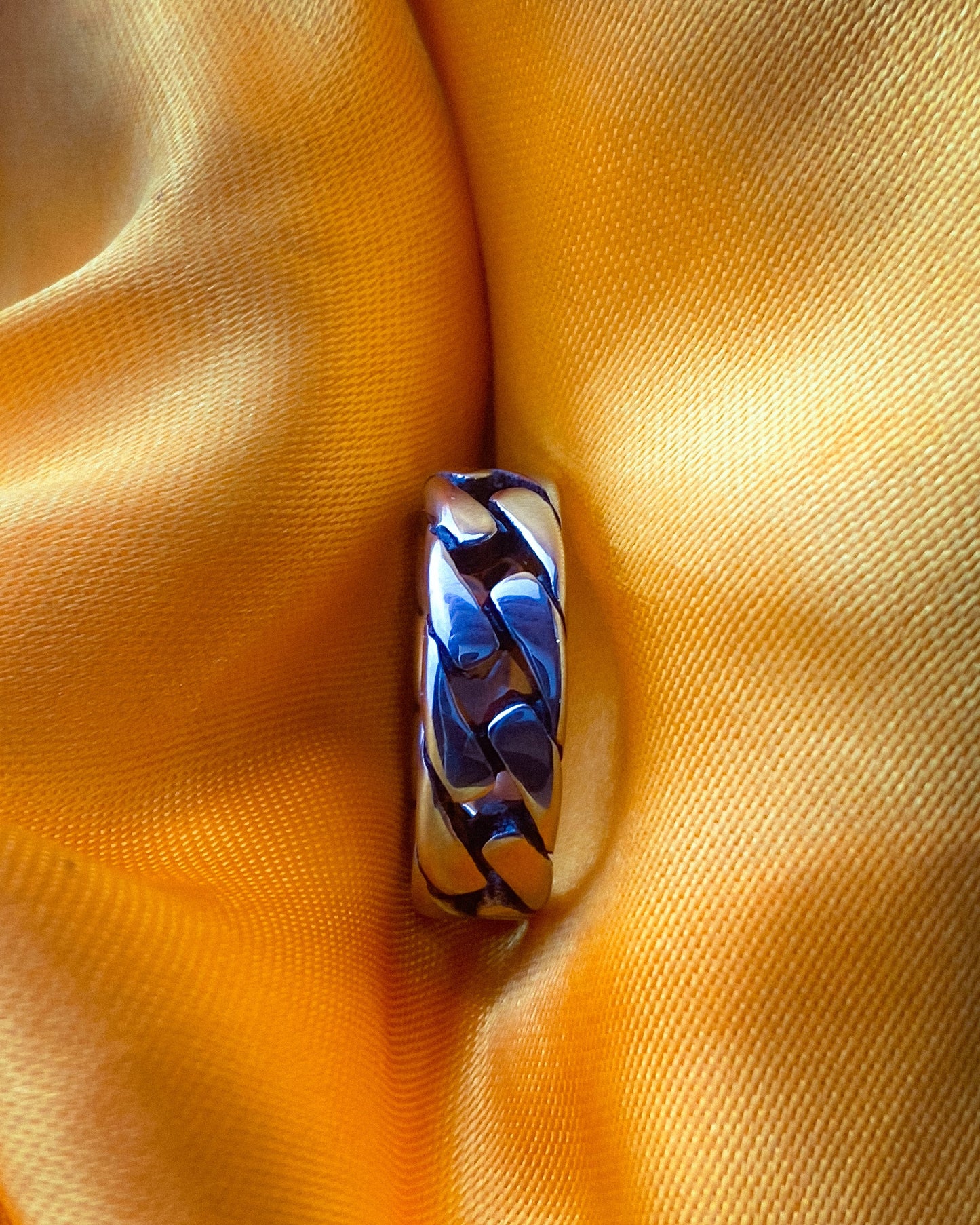 RAH 002.
