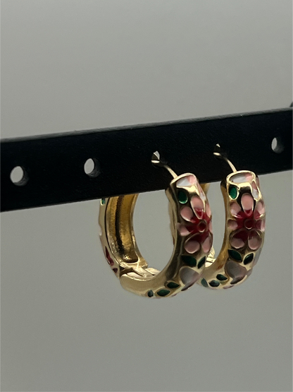 Eden Hoops – Golden Petal